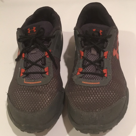 Under Armour Other - Under Armour Sneakers — Size 8.5